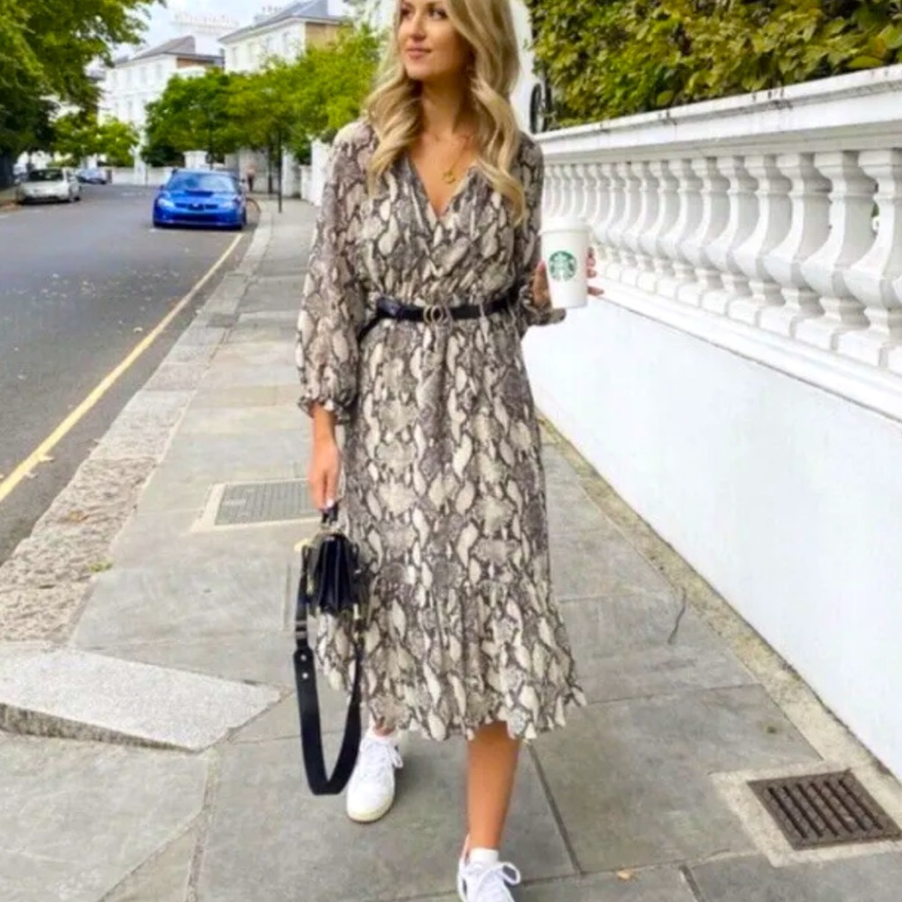 “DONATED” Zara, “SOLD OUT,” Snake Print MIDI Dress w/ Contrasting Belt, Sz L